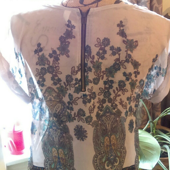 Xhilaration sheer top - Picture 2 of 4